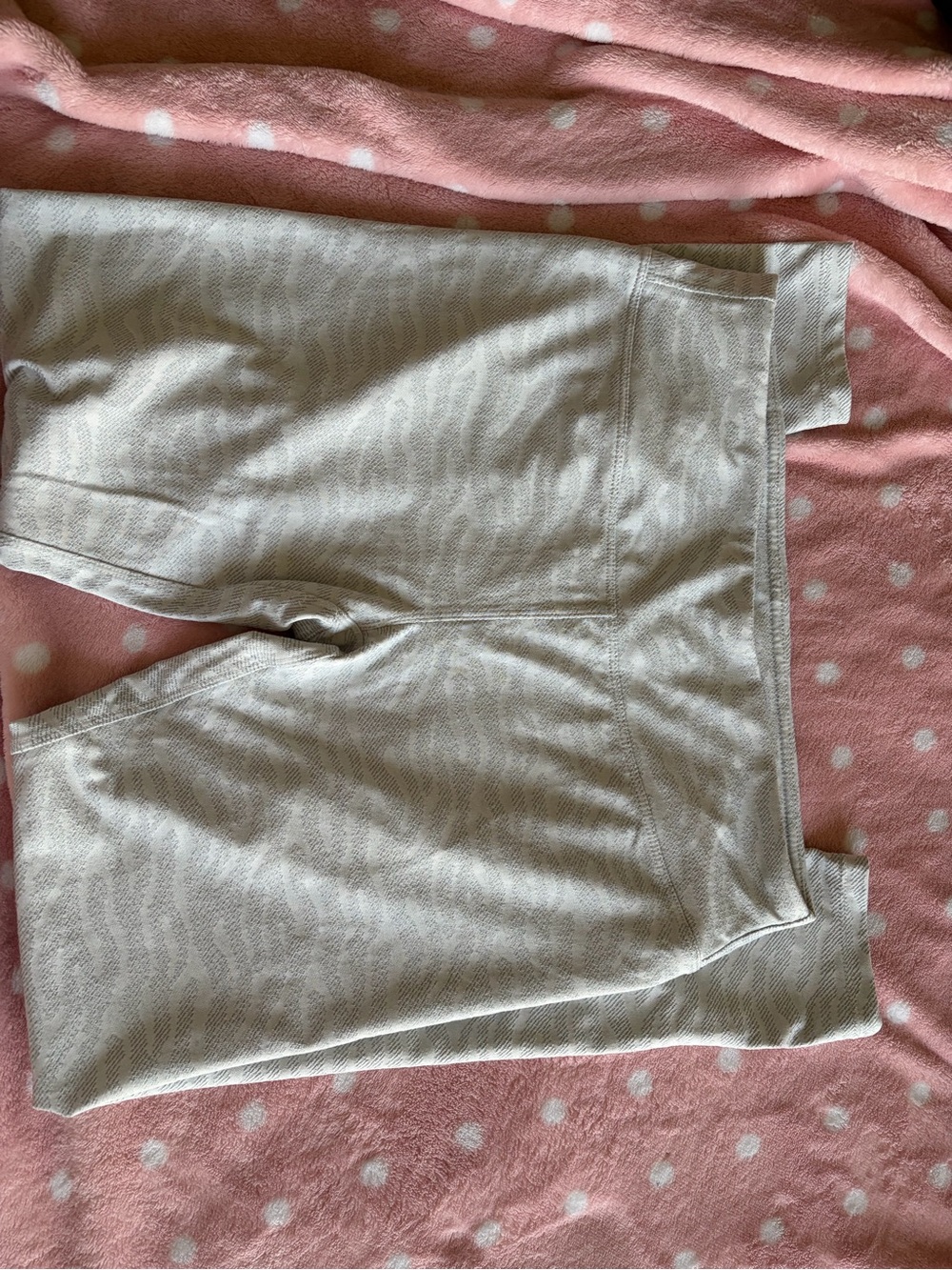 Kyodan light gray and black activewear top